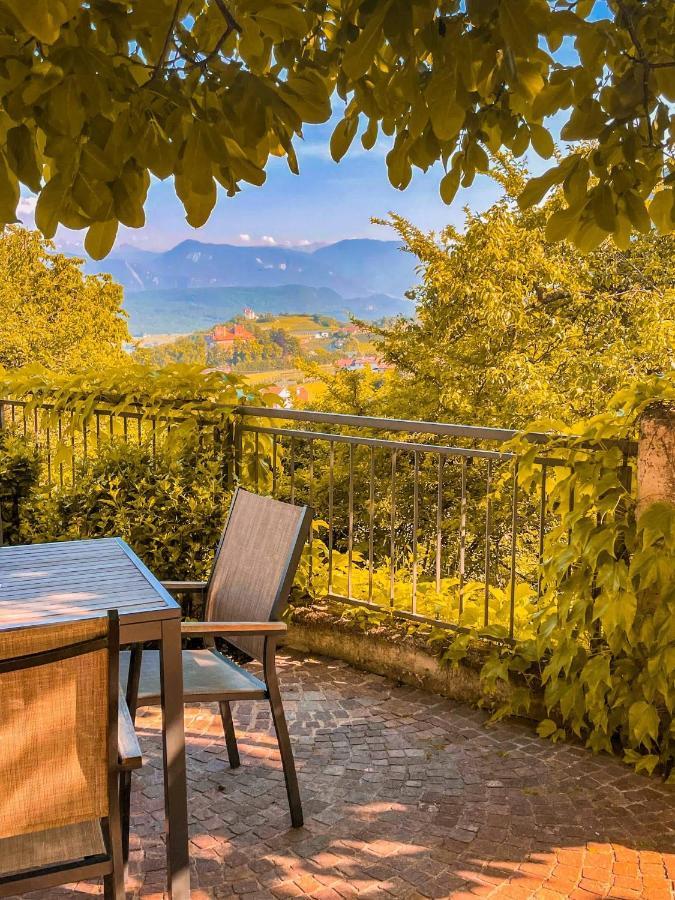 Kreuzstein Bed&Breakfast Appiano Sulla Strada Del Vino Dış mekan fotoğraf