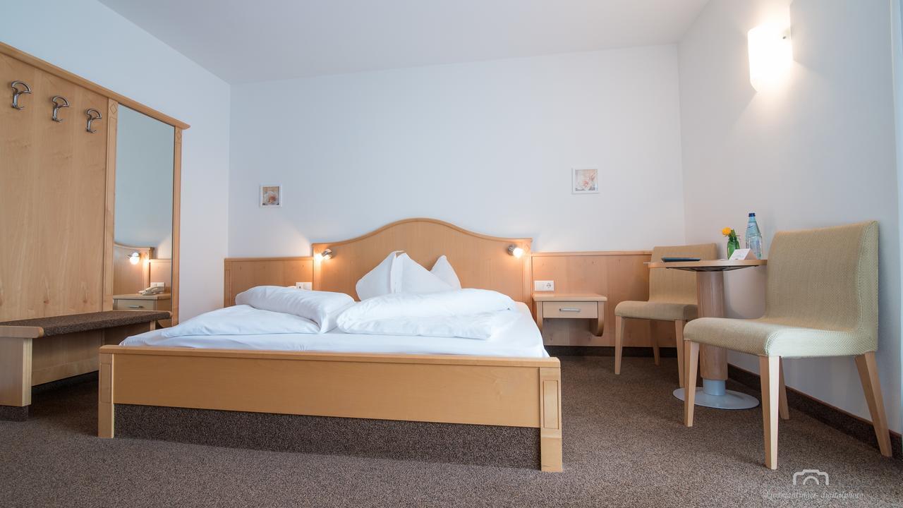 Kreuzstein Bed&Breakfast Appiano Sulla Strada Del Vino Dış mekan fotoğraf