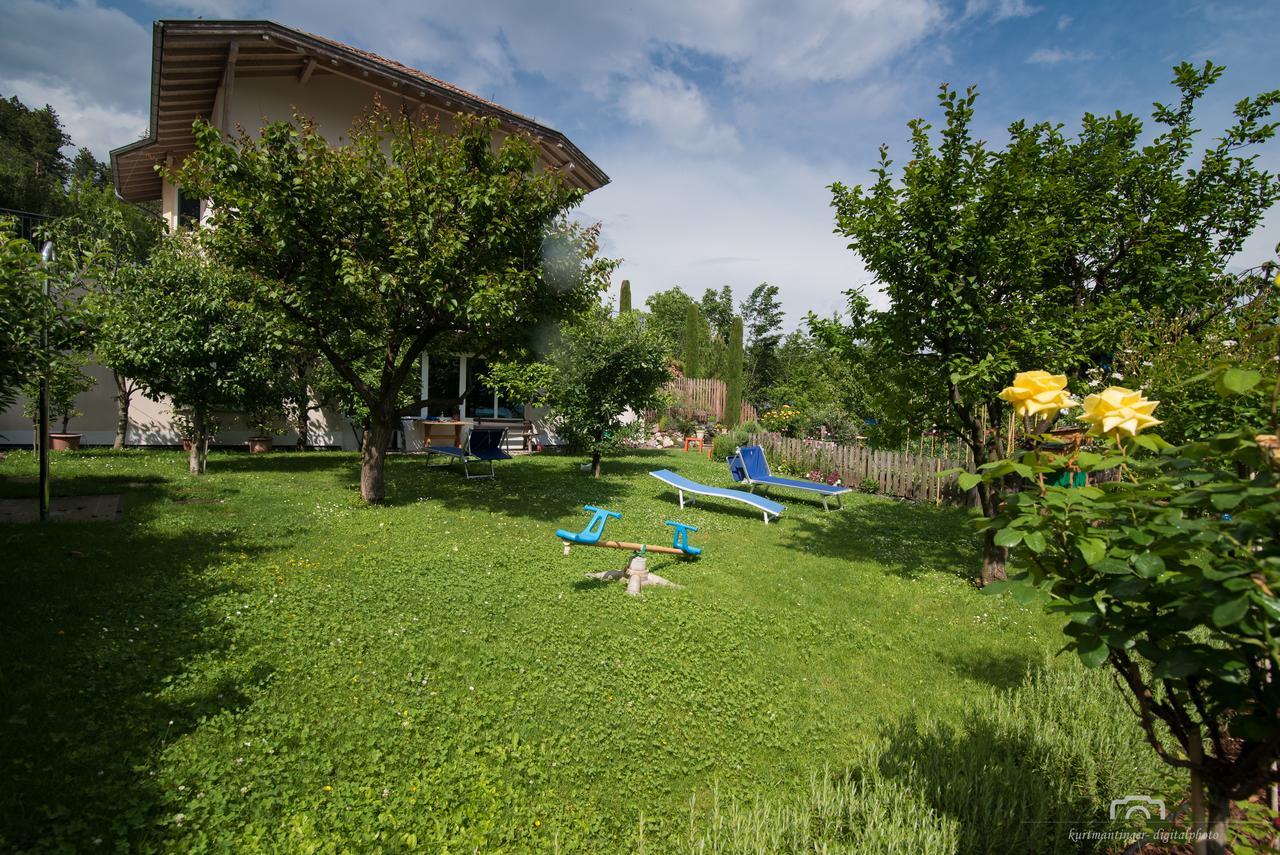 Kreuzstein Bed&Breakfast Appiano Sulla Strada Del Vino Dış mekan fotoğraf